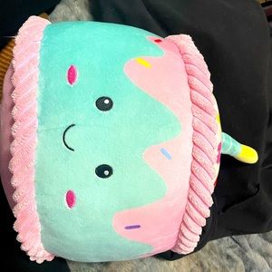 Birthday Cake 15" Smoochy Pal!